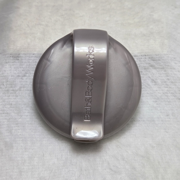 Bath & Body Works Silver Butterfly Car Fragrance Visor Clip - Picture 2 of 3